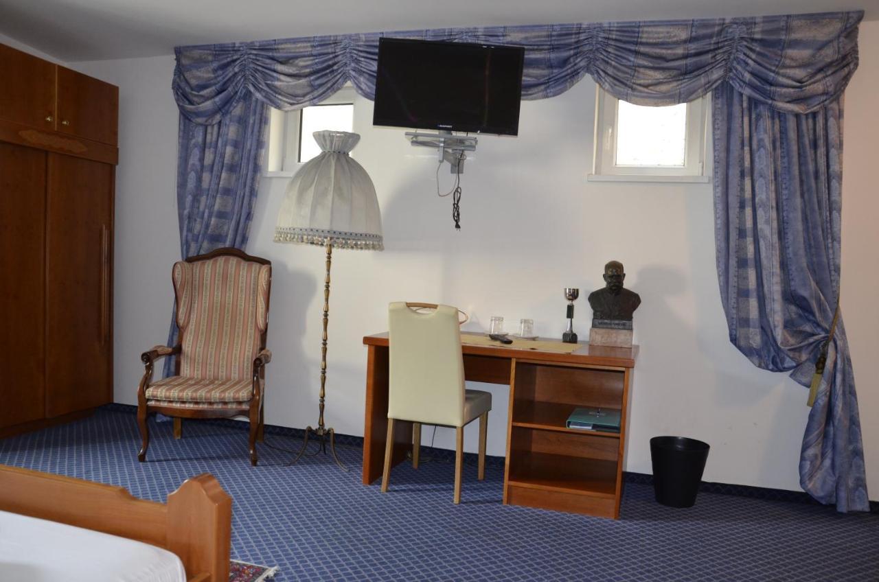 Cityhotel Ratheiser クラーゲンフルト エクステリア 写真